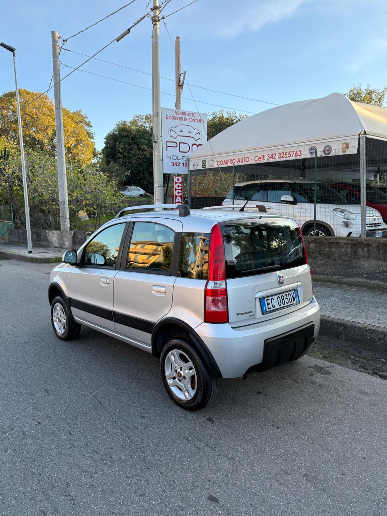 Fiat Panda 1.3 MJT 16V DPF 4x4 Climbing