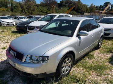 Audi A4 2.0 20V cat