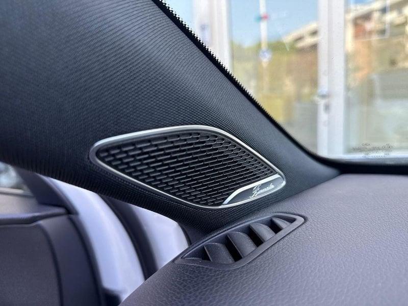 Mercedes-Benz Classe A A 200 d AMG Line Premium Plus auto