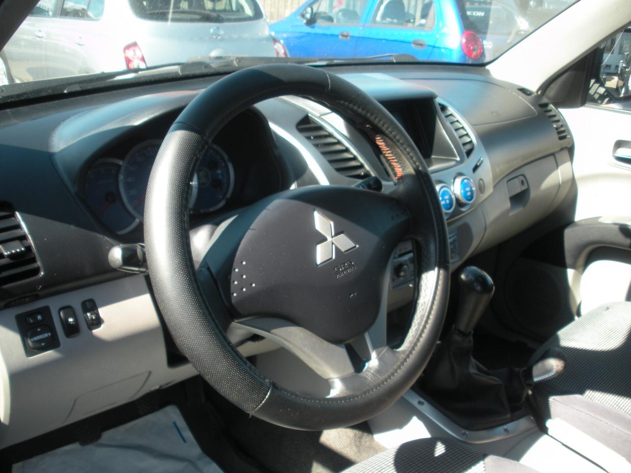 Mitsubishi L200 2.5 DI-D/136CV DC Intense DPF