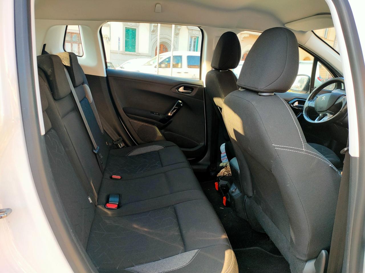 Peugeot 2008 PureTech 82 S&S Active Neopatentati