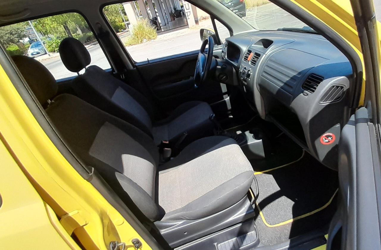 Opel Agila 1.0 12V Club