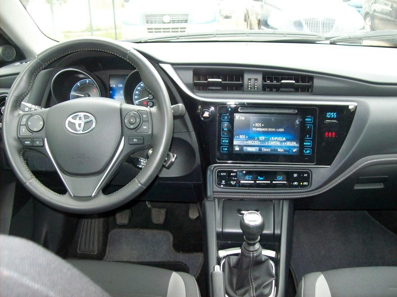 Toyota Auris 1.6 D-4D 112CV Active