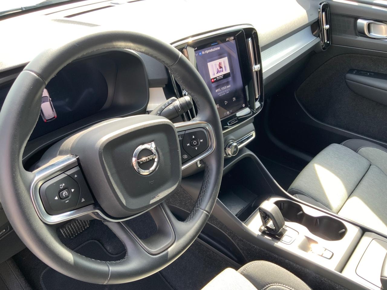 Volvo XC40 B3 automatico Core