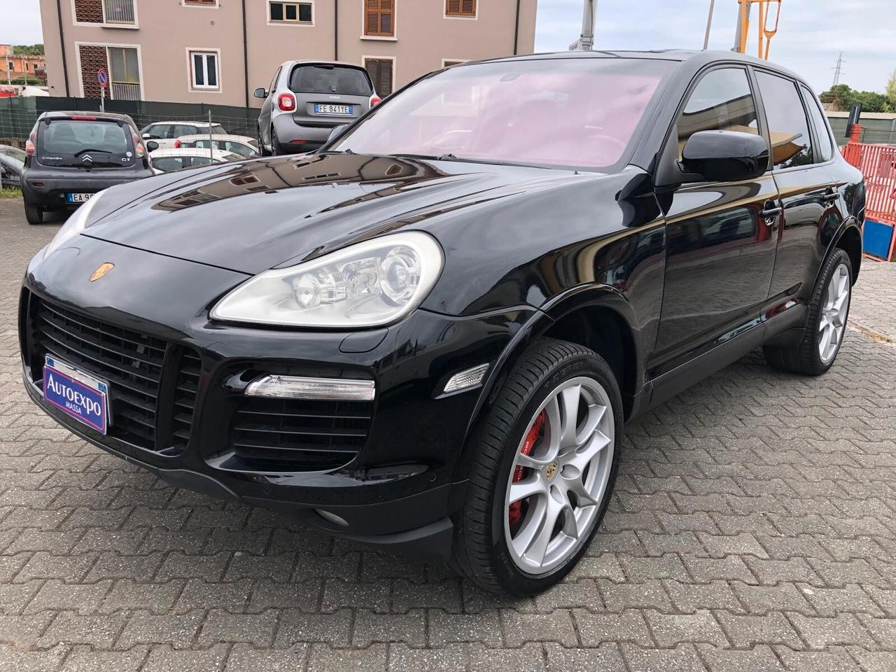 Porsche Cayenne 4.8 Turbo