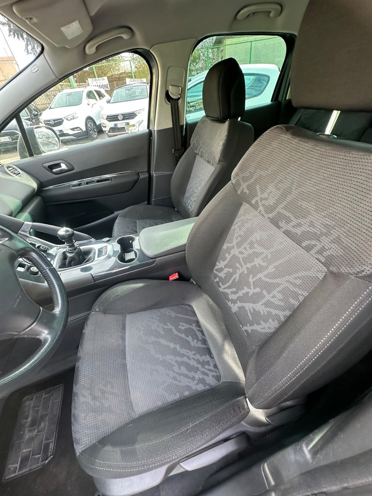 Peugeot 3008 1.6 HDi 110CV Business