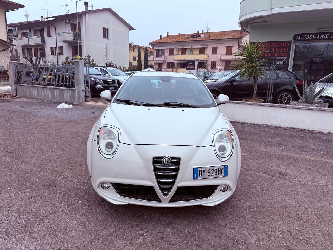 Alfa Romeo MiTo 1.4 105 CV M.air S&S Distinctive Sport Pack