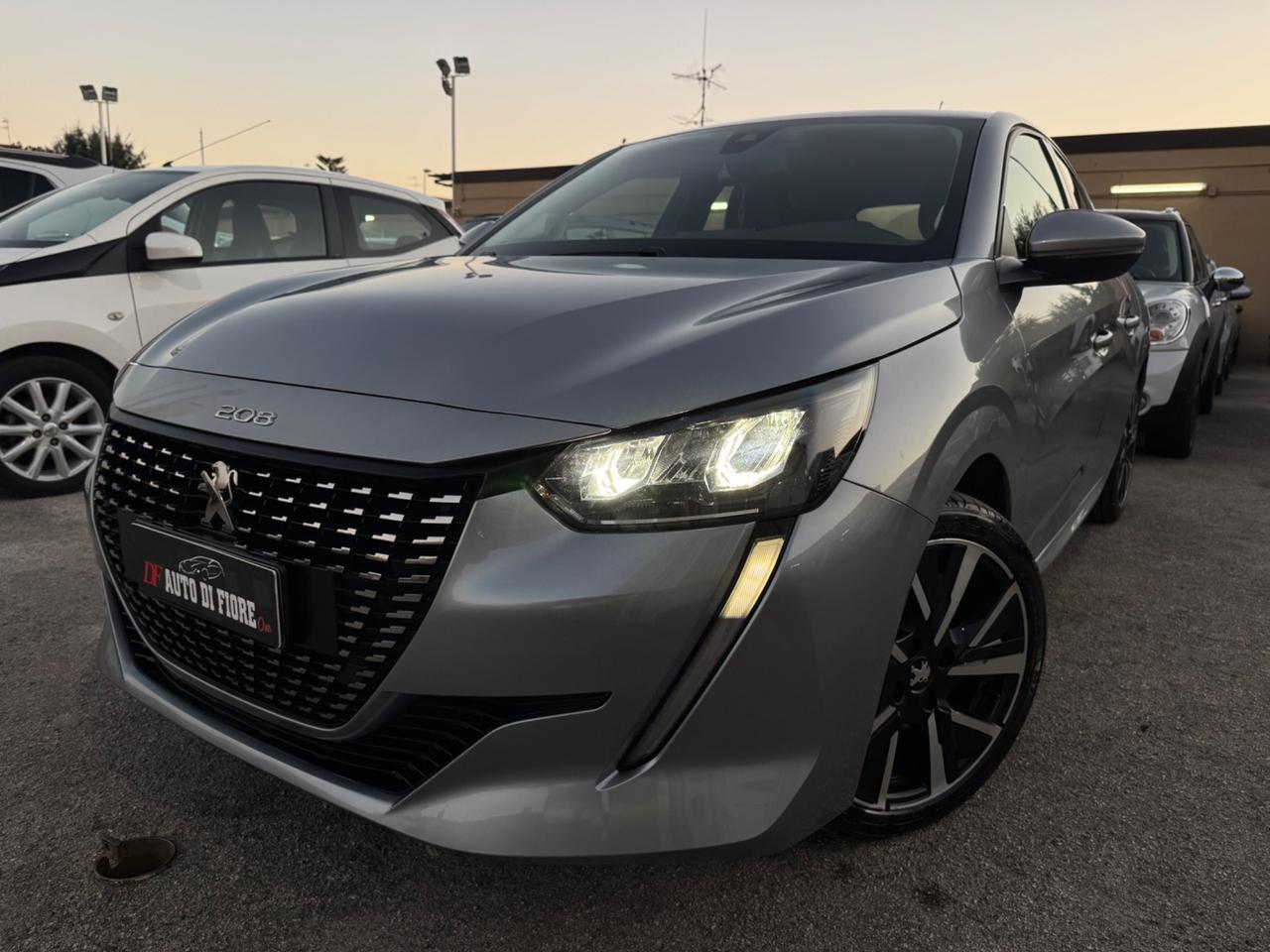 Peugeot 208 1.5 BlueHDi 100 Allure NAVI PACK