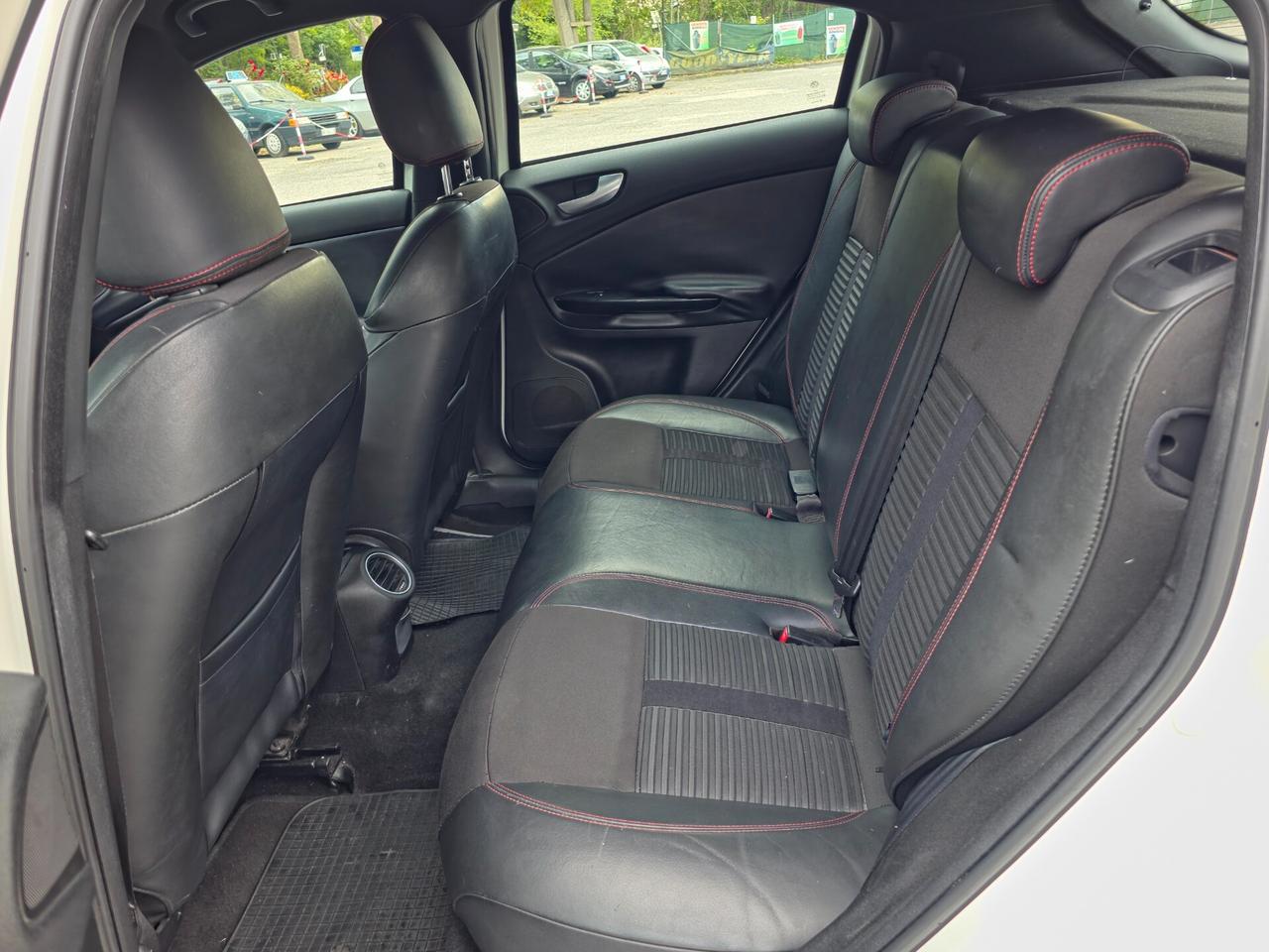 Alfa Romeo Giulietta 2.0 JTDm-2 140 CV Distinctive 2011-E5 Manuale NEO