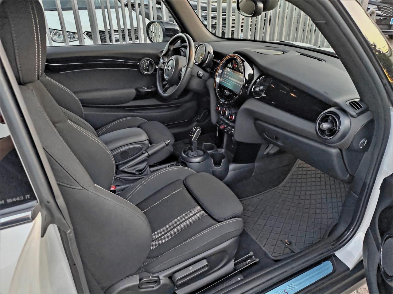 Mini 2.0 Cooper S Essential