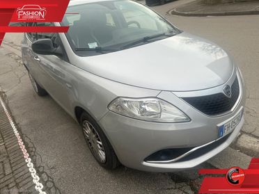 LANCIA Ypsilon 1.2 69 CV 5p. Gold
