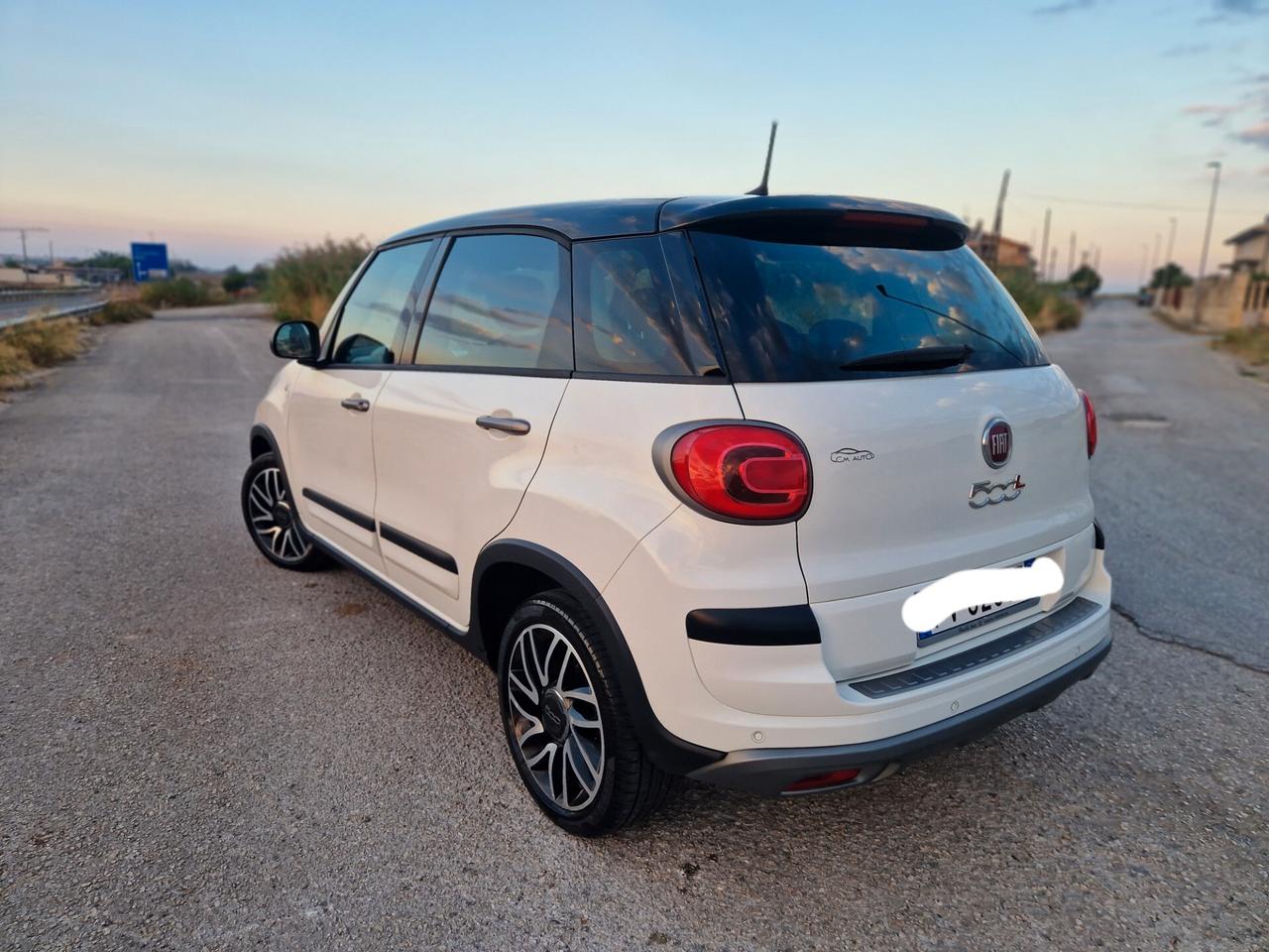 Fiat 500L 1.6 Multijet 120 CV Mirror City Cross