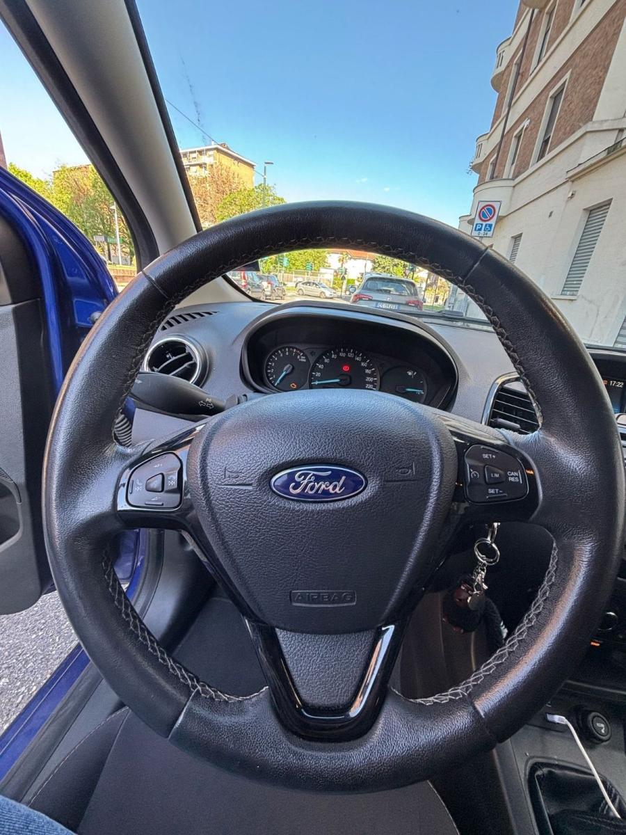 FORD - Ka plus - Ka+ 1.2 Ti-VCT 85 CV Ultimate Color