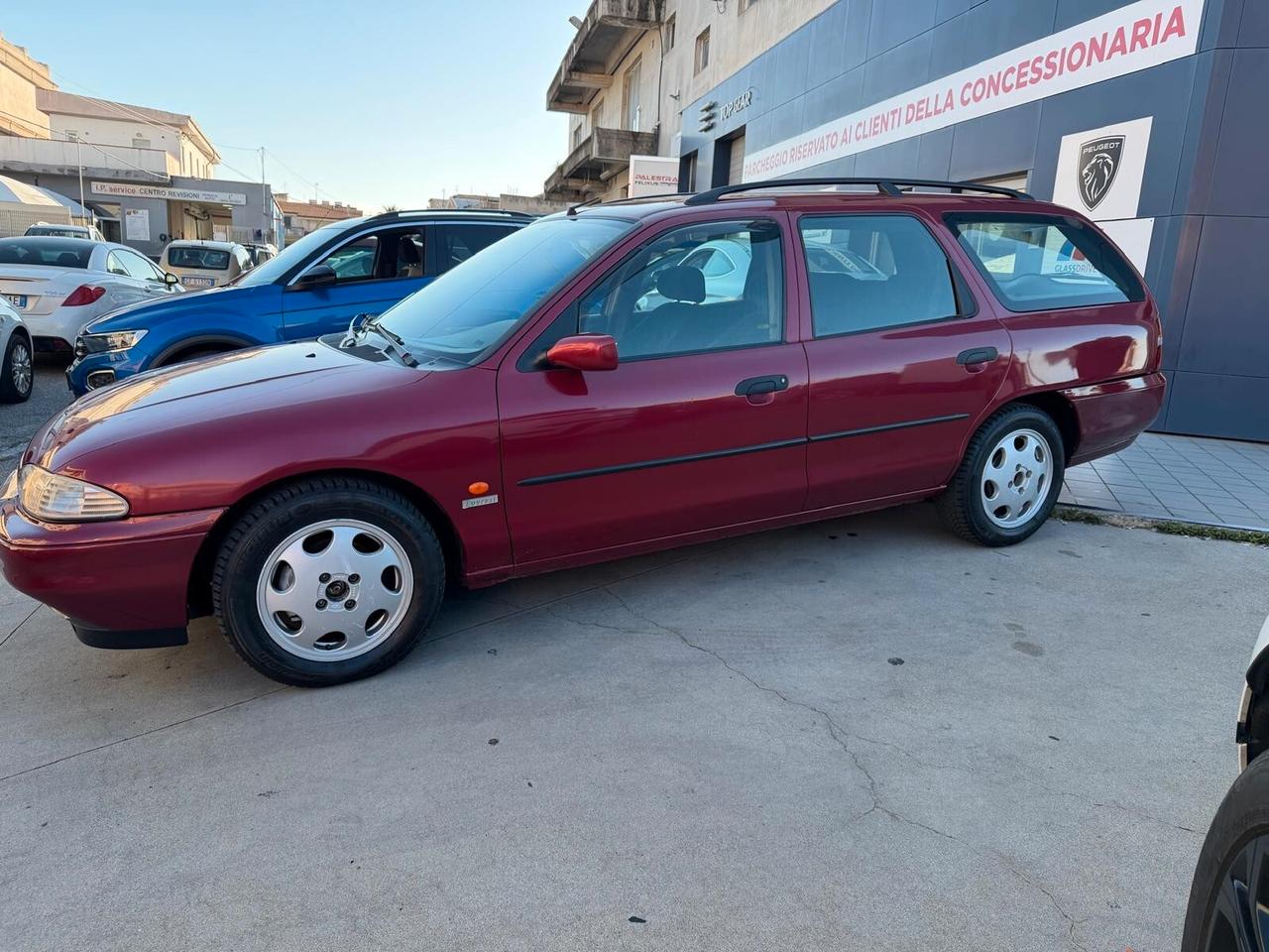 Ford Mondeo 2.0i 16V cat SW TCS4