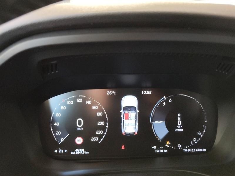 VOLVO XC60 T6 PLUG-IN AWD AUTO RECHARGE INS. EXP SUV