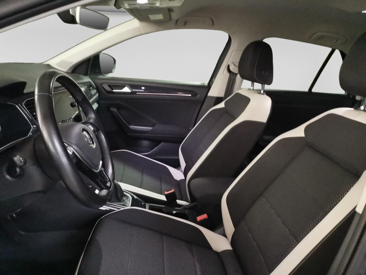 VOLKSWAGEN T-Roc I 2017 - T-Roc 1.0 tsi Advanced