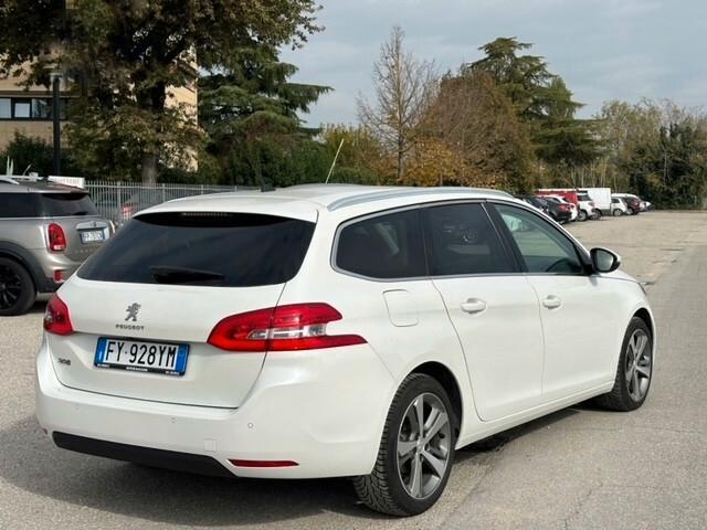 Peugeot 308 BlueHDi 130 S&S EAT8 SW Allure