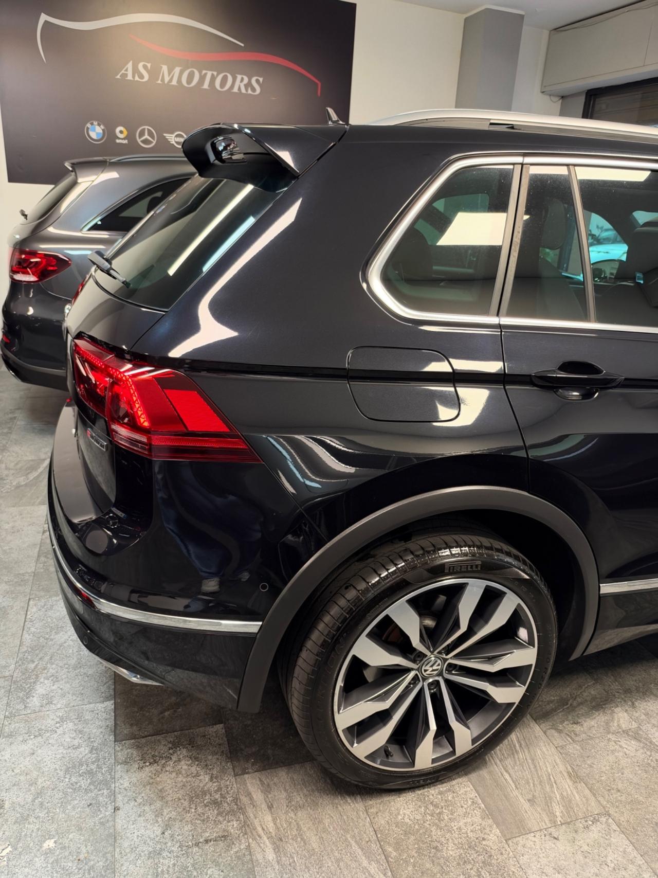 VW TIGUAN 2.0 BITURBO 240 CV R-LINE TETTO