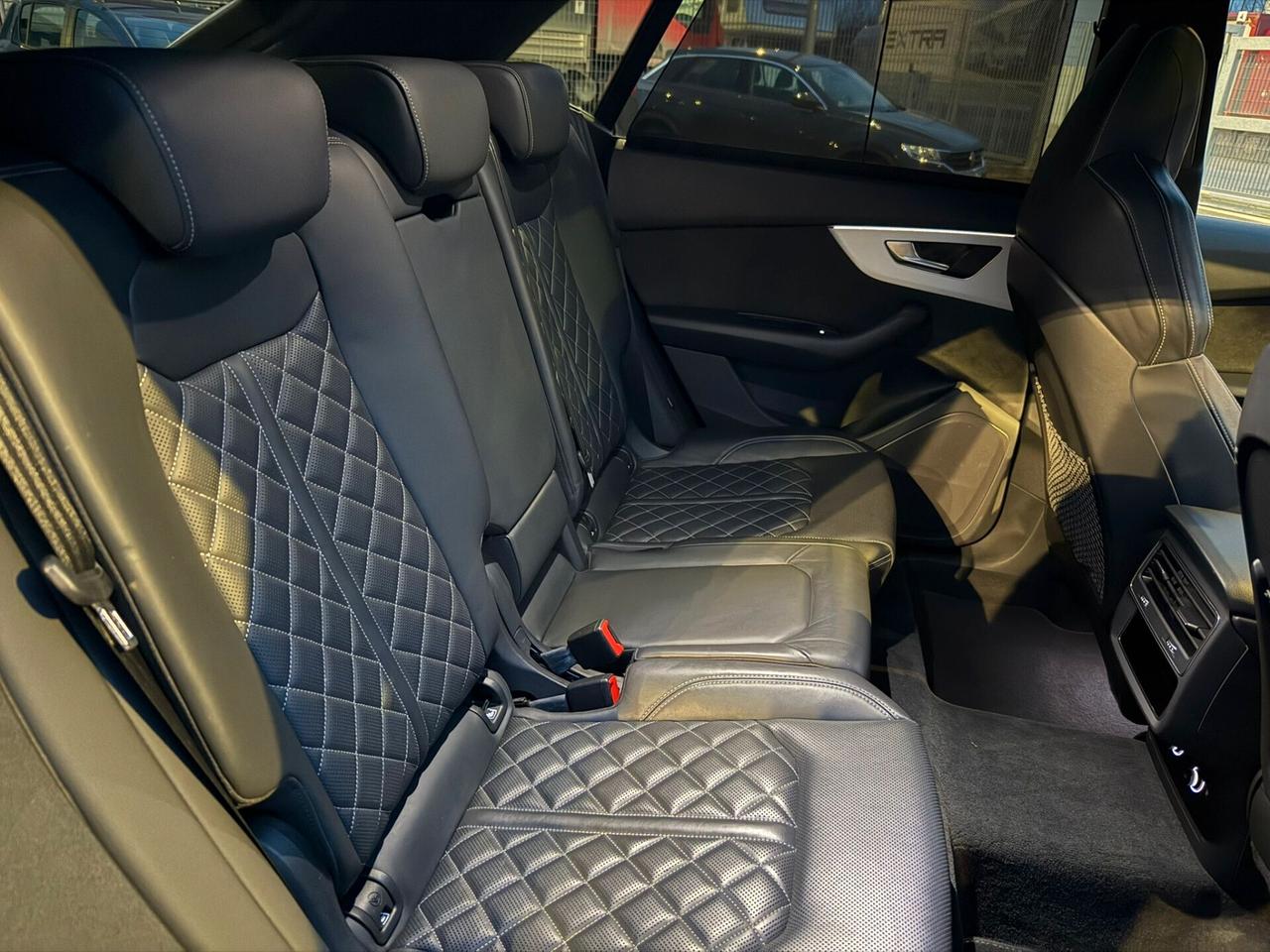 Audi Q8 50 TDI 286 CV quattro tiptronic Sline