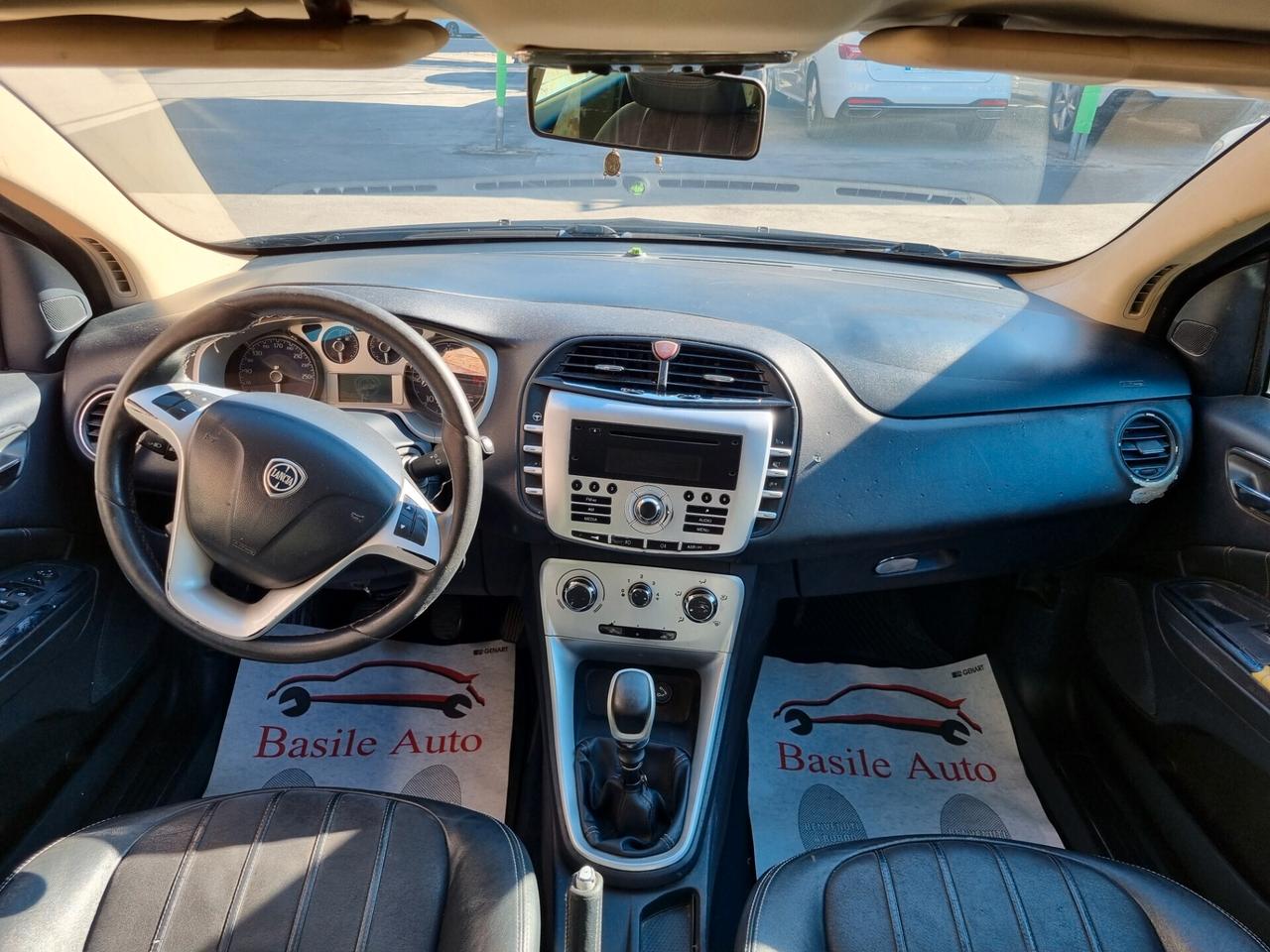 Lancia DELTA