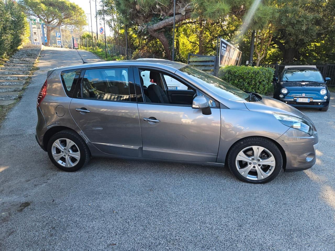 Renault Scenic Scénic X-Mod 1.9 dCi 130CV Luxe