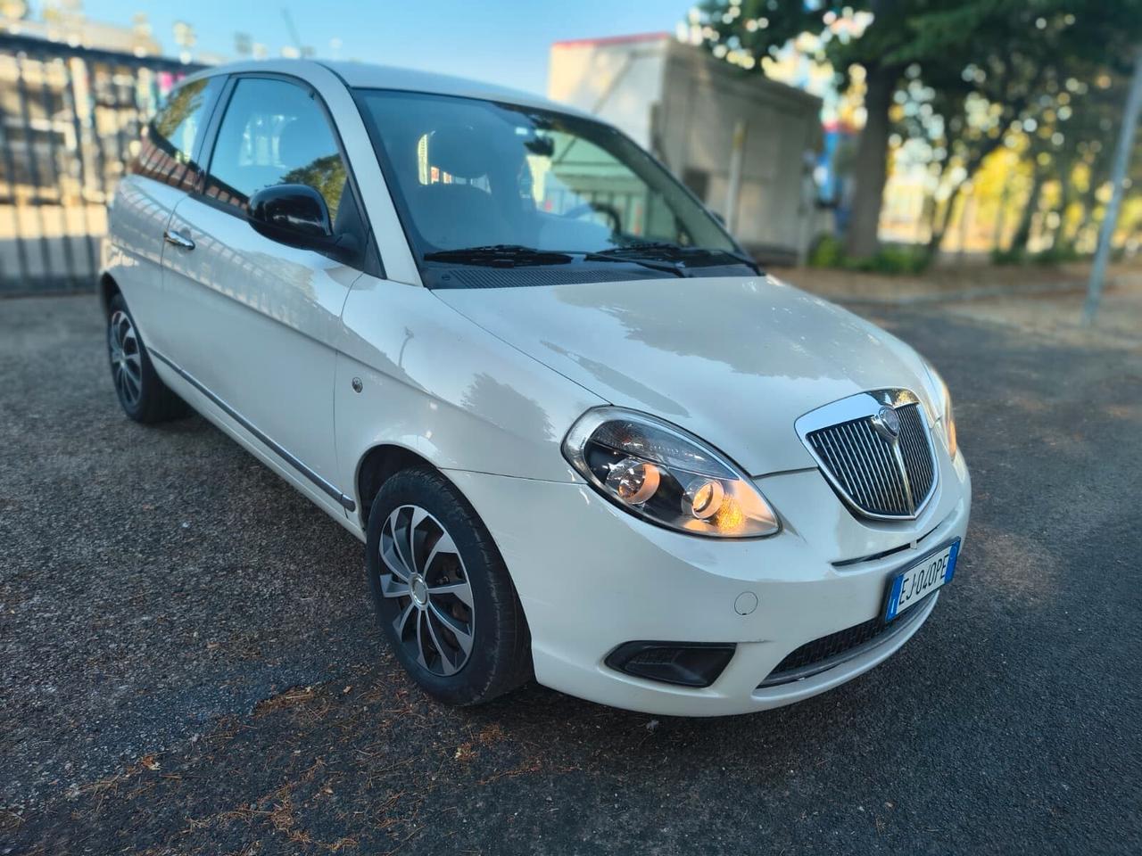 Lancia Ypsilon 1.3 MJT EURO5 110.000KM
