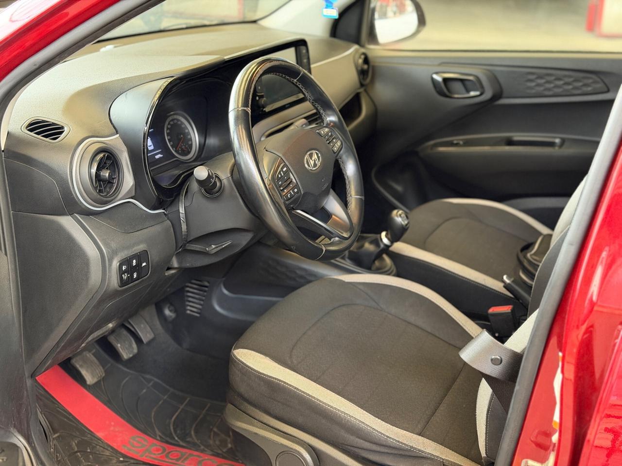 Hyundai i10 1.0 full optional 2020 neopatentati