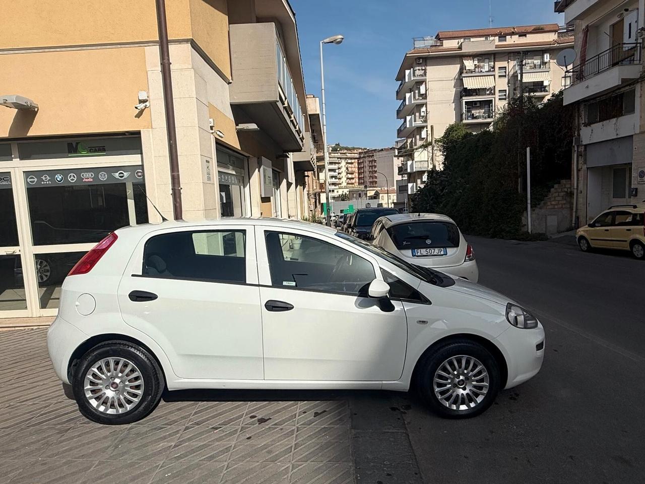 Fiat Punto 1.4 8V 5 porte Easypower Lounge