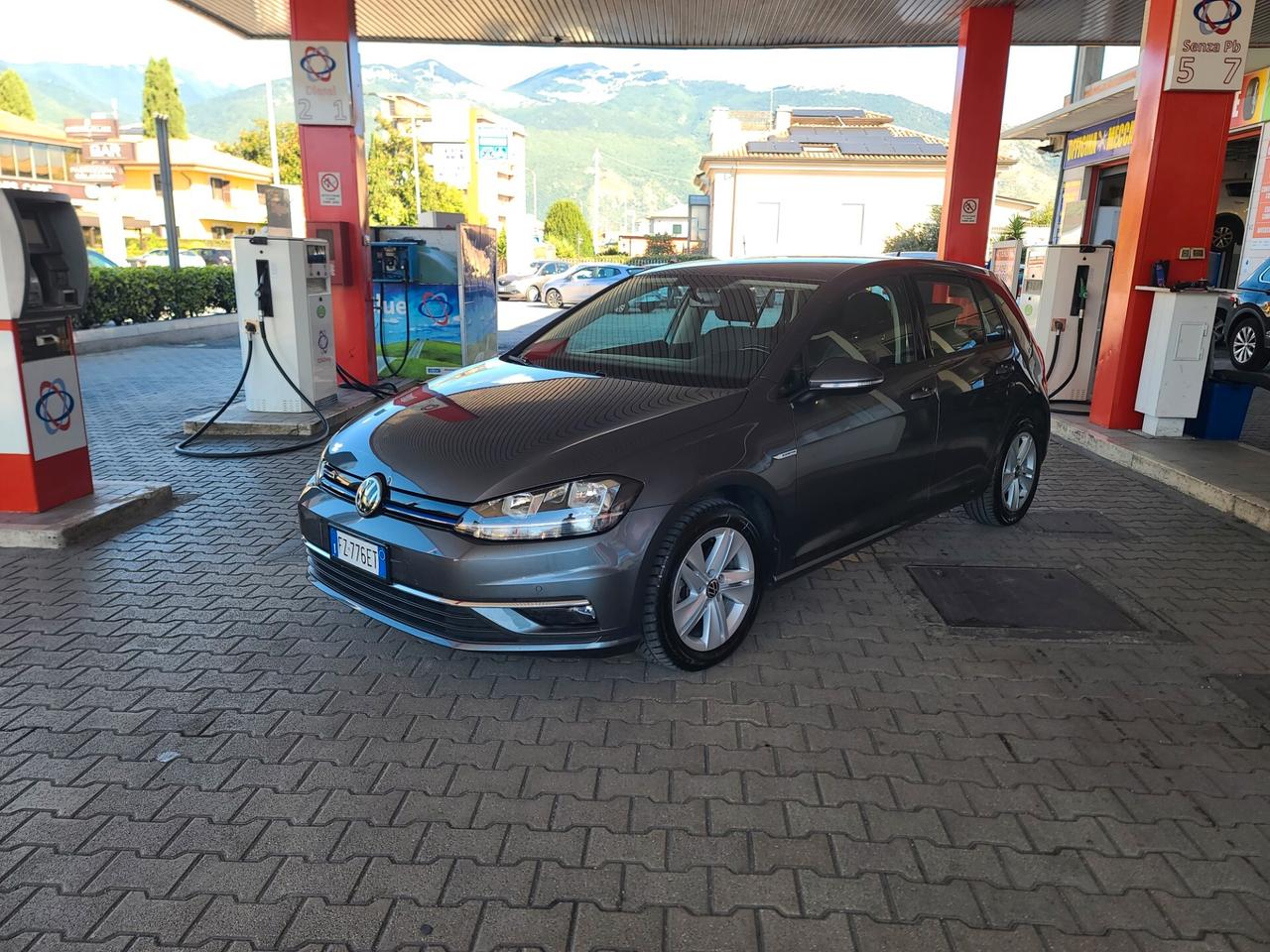 Volkswagen Golf 1.5 TGI DSG BlueMotion 2020 promo