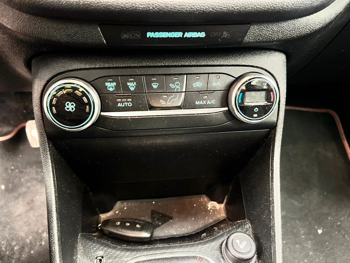 Ford Fiesta 1.1 85 CV 5 porte ST-Line