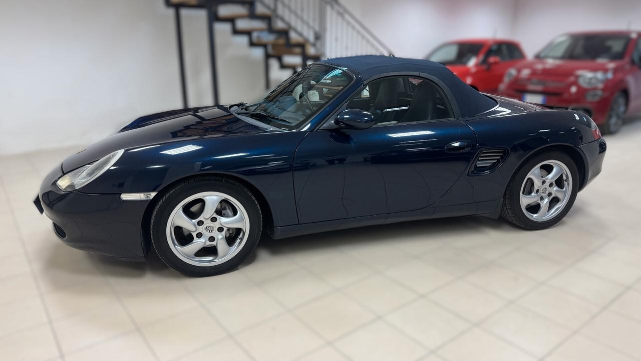 Porsche Boxster 2.5i 24V cat