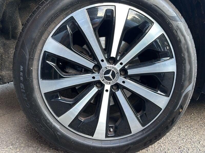 Mercedes-Benz GLA GLA 200 d Automatic Sport Plus