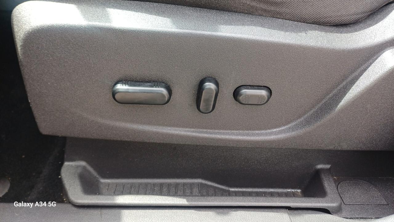 Ford Kuga 2.0 TDCI 140 CV 4WD Titanium