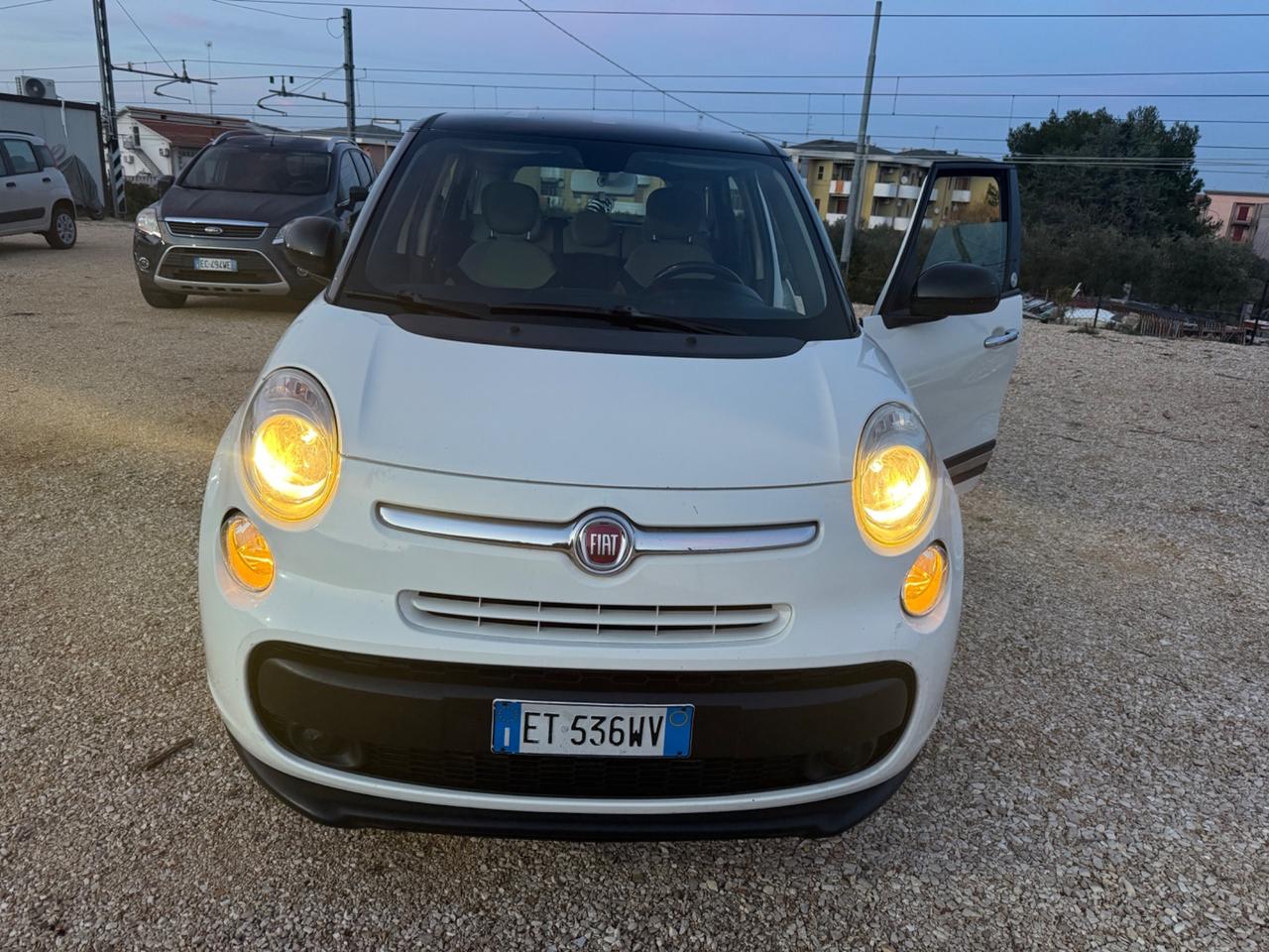 Fiat 500L 1.6 Multijet 120 CV LIVING 7 posti PERMUTE
