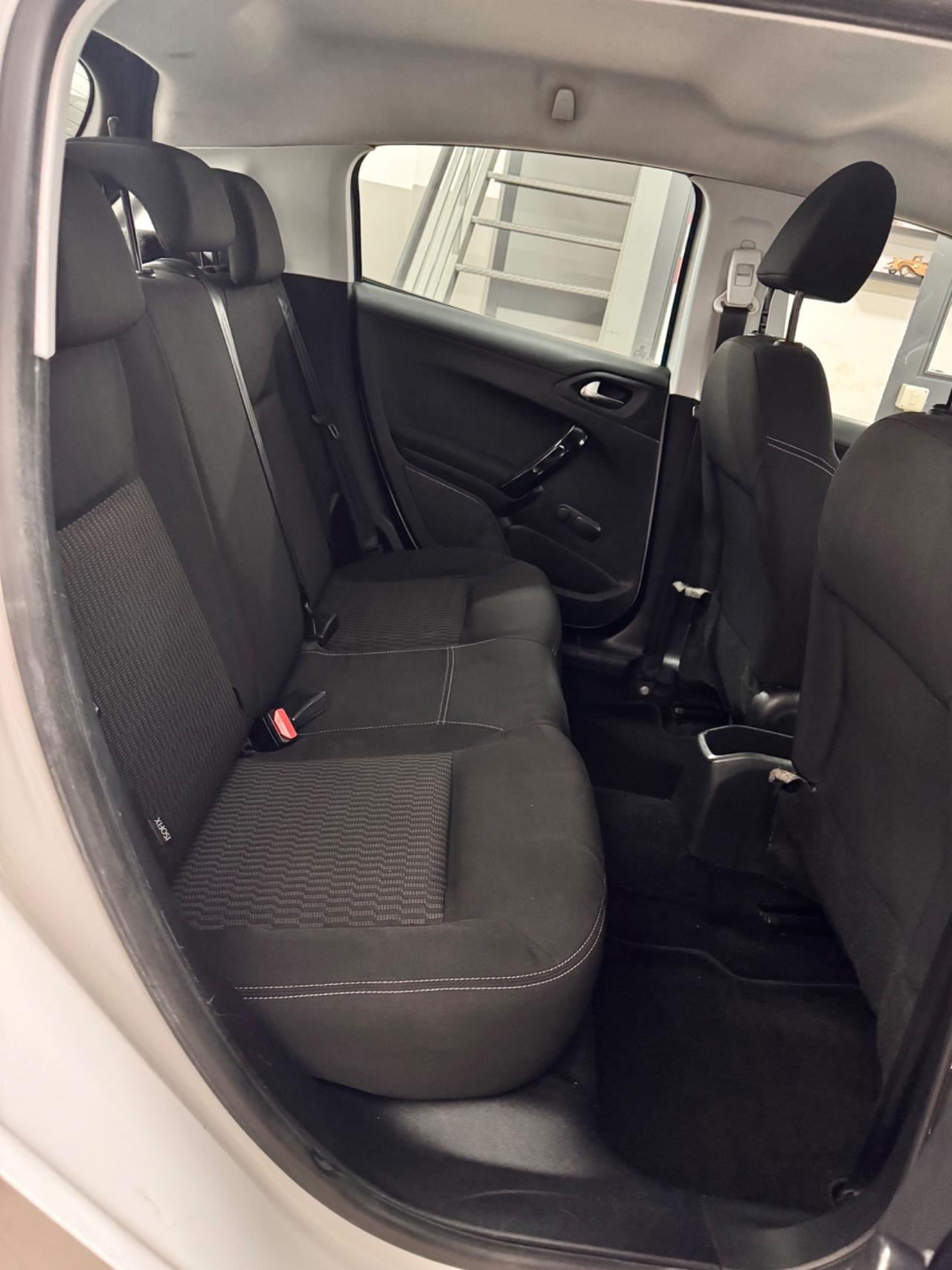 Peugeot 208 1.6 BlueHDi 75 Cv 5P. Allure - 2015