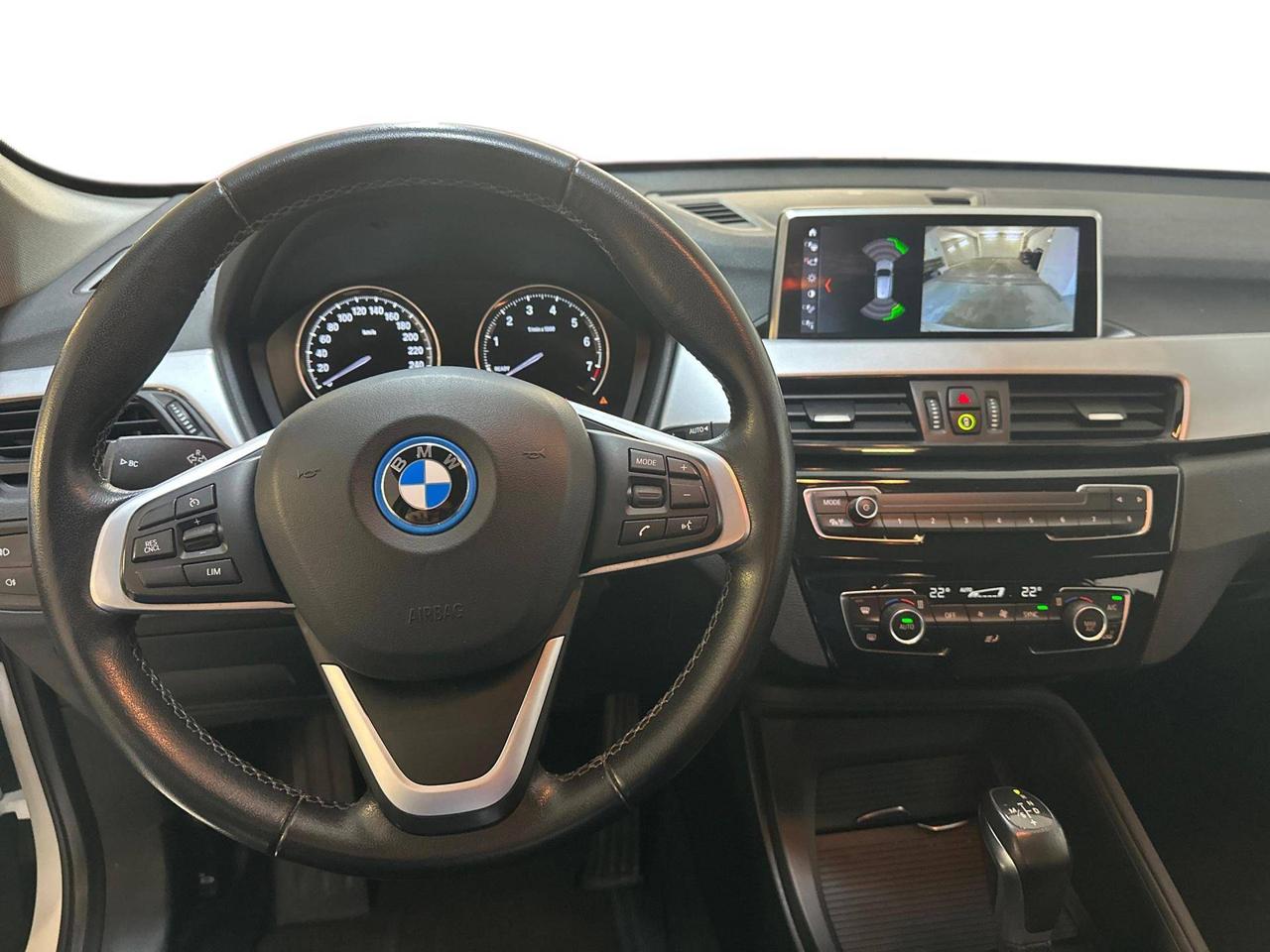 BMW X1 xDrive25e Advantage