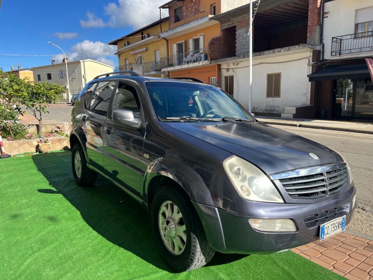 Ssangyong REXTON II 2.7 XDi TOD Premium