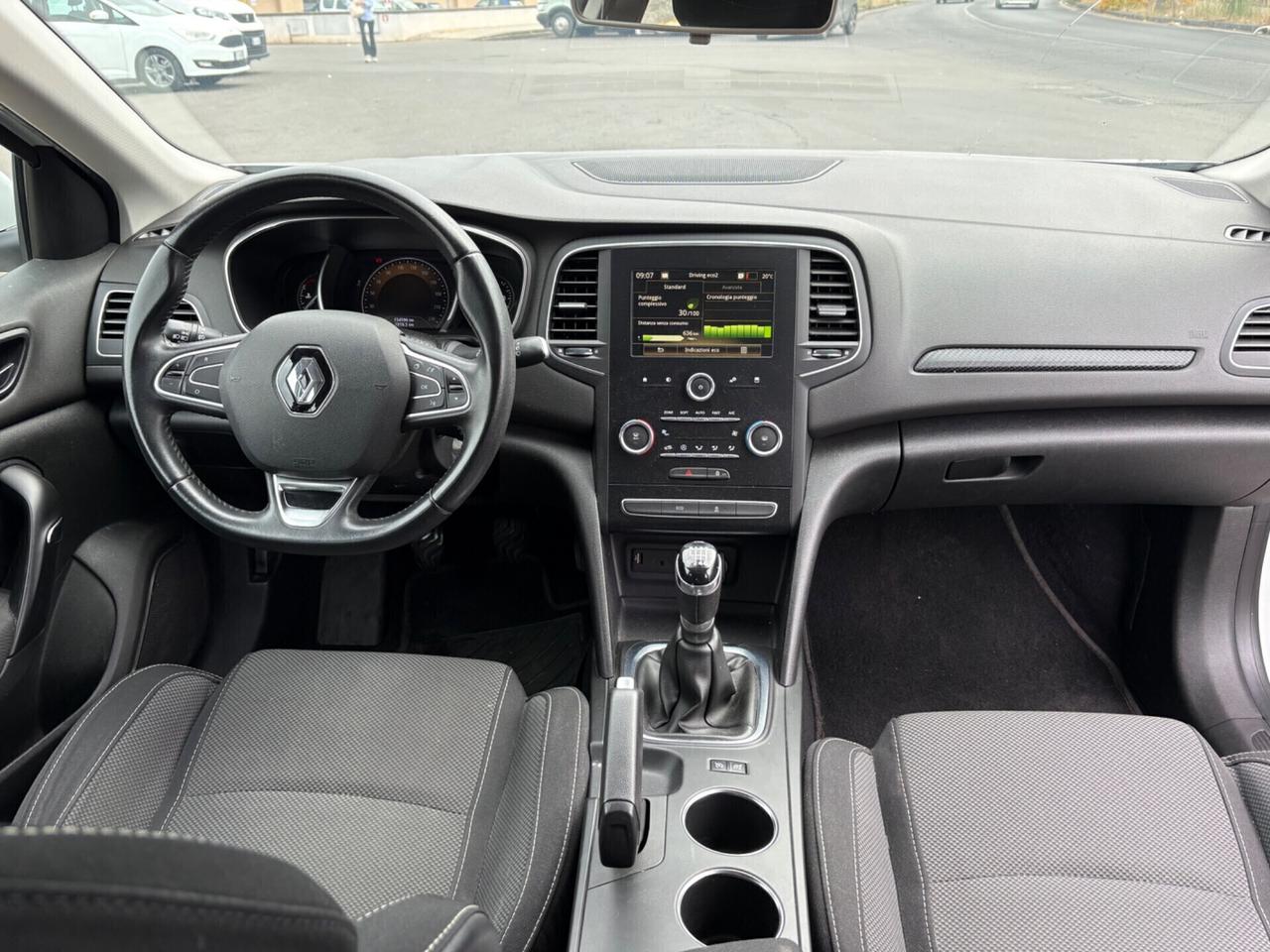 Renault Megane Mégane dCi 8V 110 CV s.t.u.p.e.n.d.a.