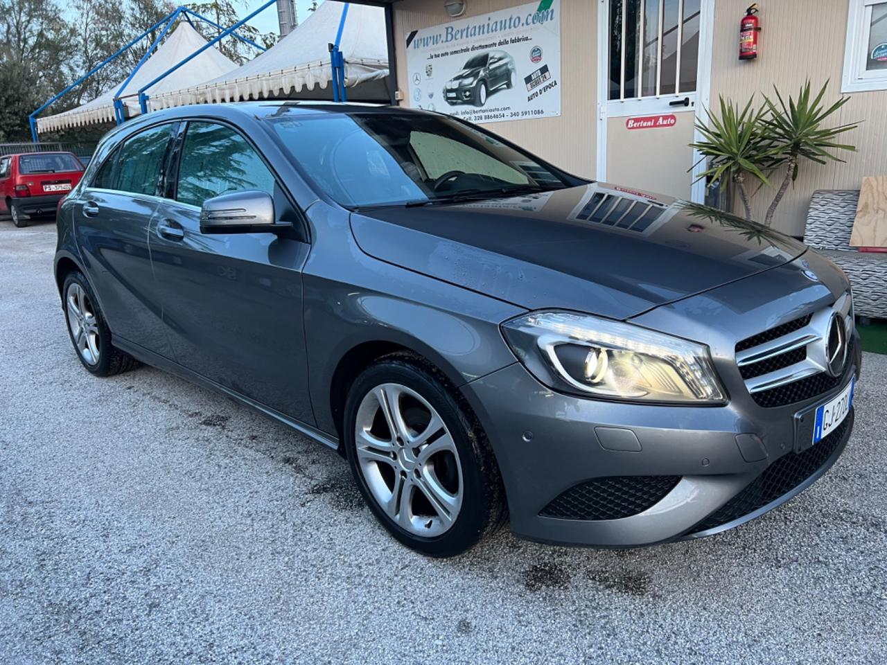 Mercedes-benz A 180cdi BlueEFFICIENCY Sport - xeno LED- Sedili Sport - scarichi - retrocamera - park assist - Navi - BT