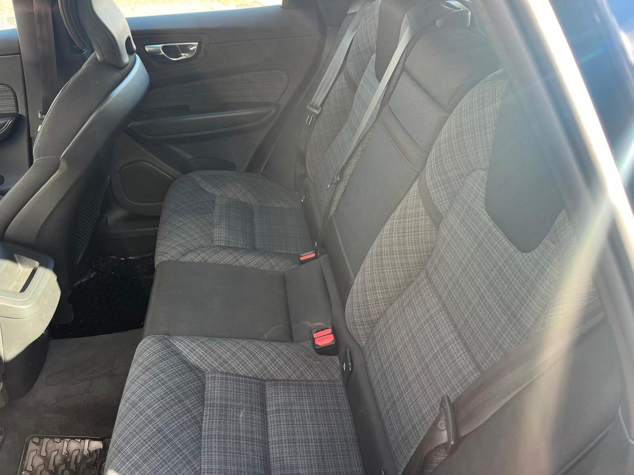 Volvo XC 60 197CV B4 Geartronic Momentum