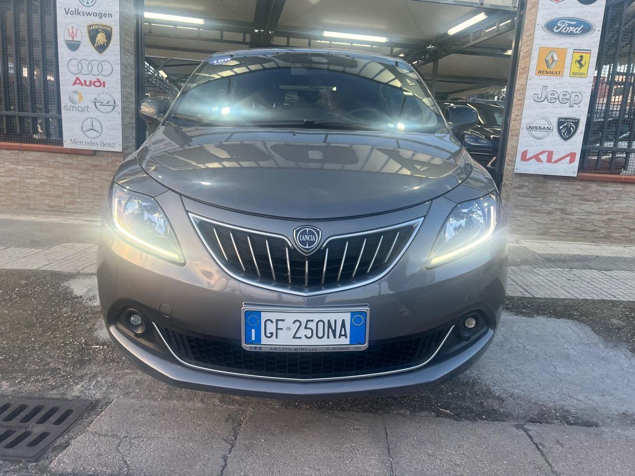 Lancia Ypsilon 1.0 FireFly 5 porte S&S Hybrid Ecochic Gold