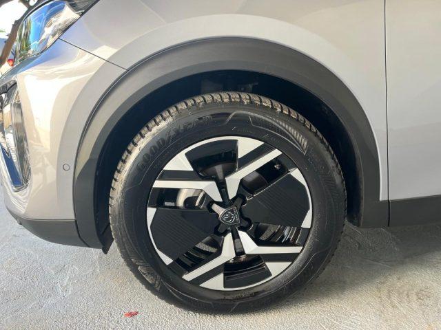 PEUGEOT 2008 PureTech 100 S&S Allure