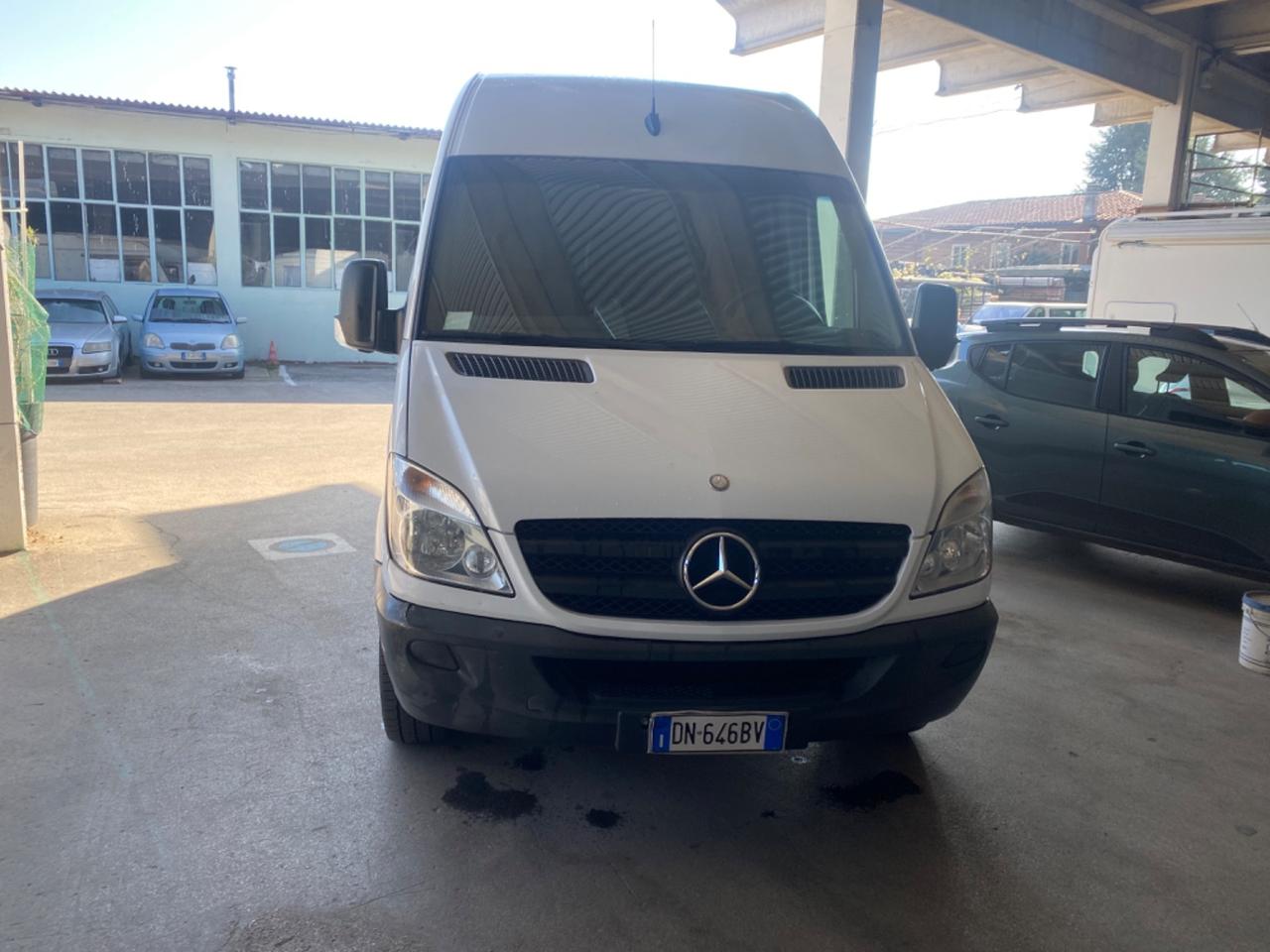 Mercedes-benz Auto carro
