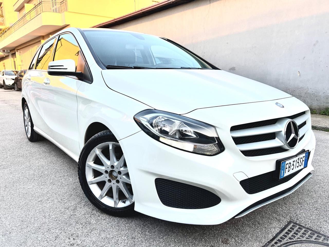 Mercedes-benz B 180 B 180 d Automatic Premium