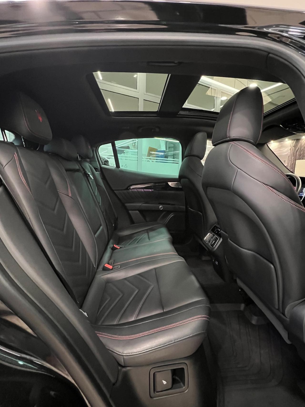 Maserati Grecale MHEV 330 CV AWD Modena