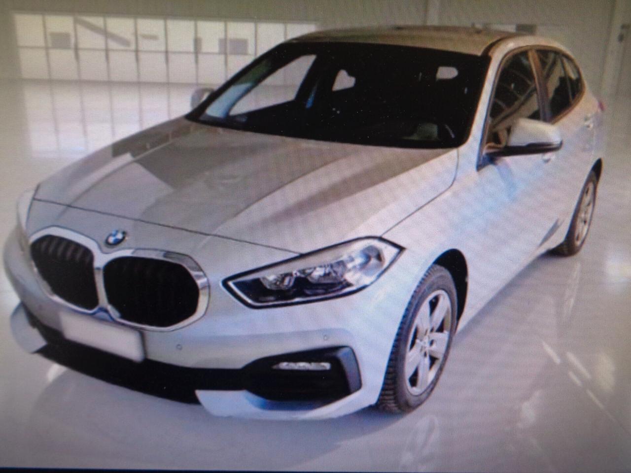 Bmw 116 116d 5p. Business Advantage