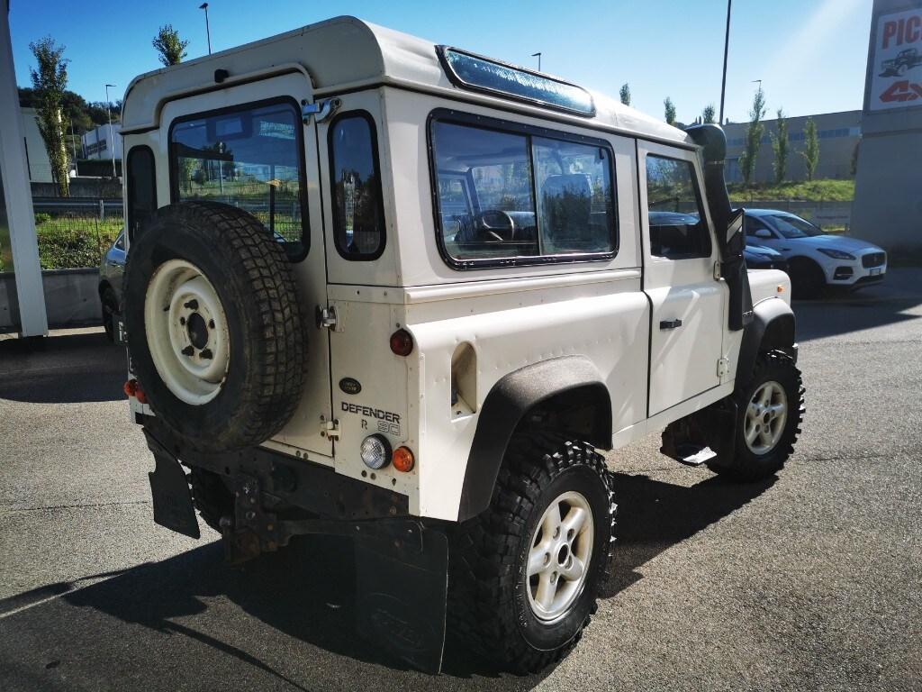 LAND ROVER Defender Defender 90 2.5 Td5 Station...