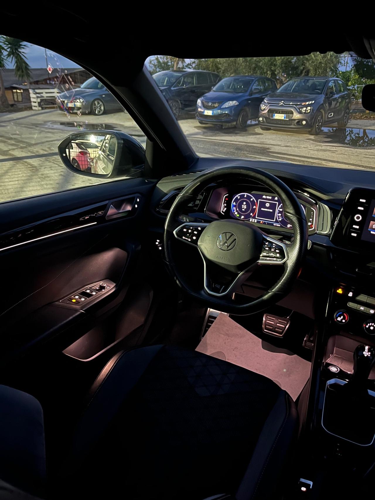 Volkswagen T-Roc 2.0 TDI SCR 150 CV DSG R-Line