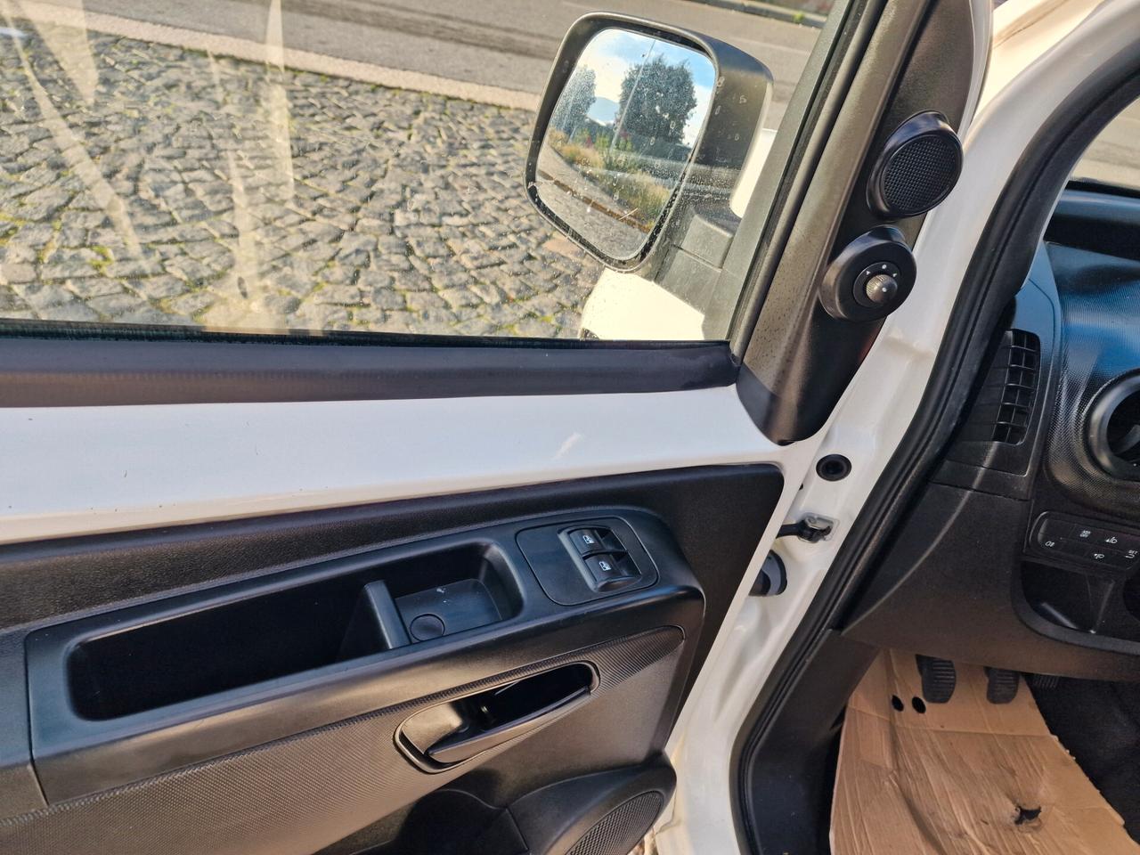 Fiat Fiorino 1.3 MJT 95CV Cargo SX 2020