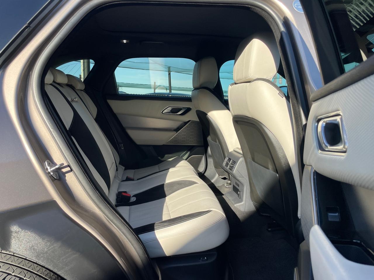 Land Rover Range Velar 2.0D I4 240 CV